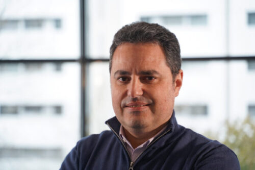 Lee más sobre el artículo Juan Alberto Pizarro gana el galardón 1906 de IEC al mejor experto del Comité de accesorios eléctricos